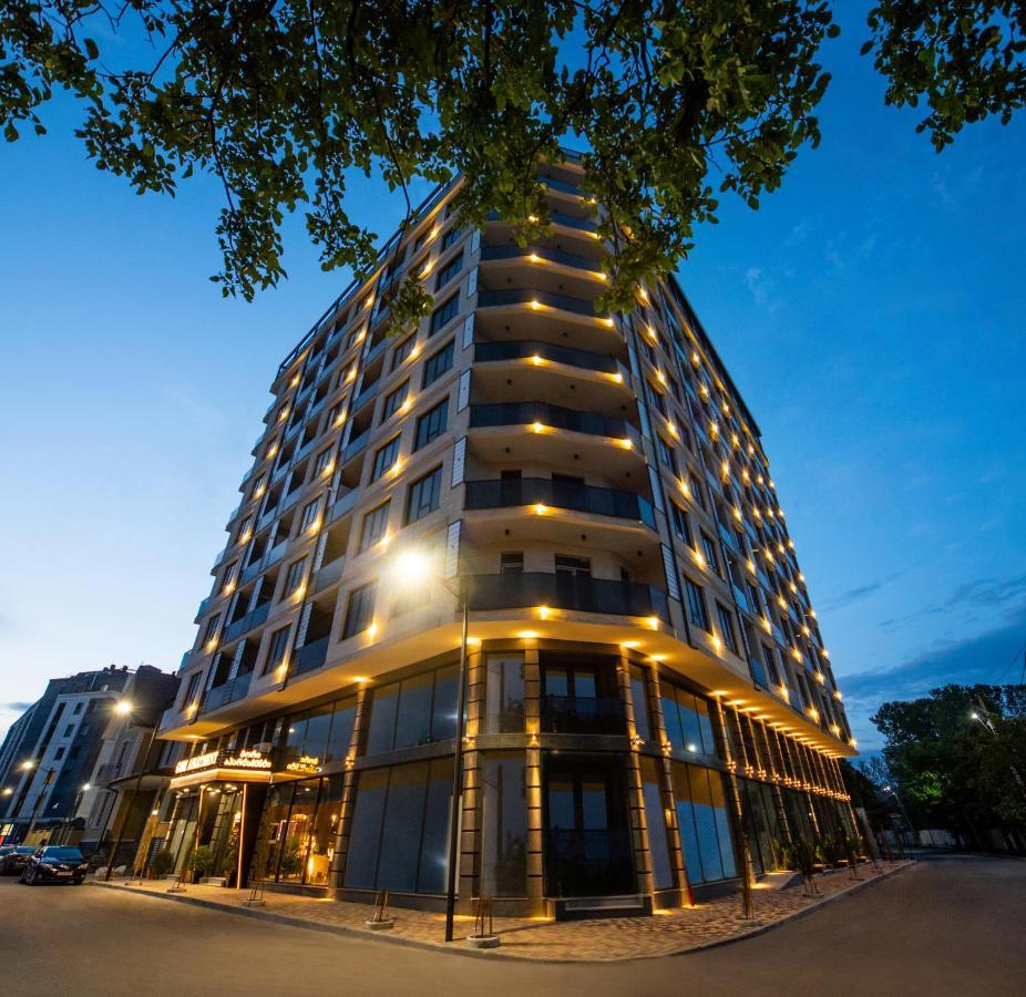 Gori Apartments Bagian luar foto