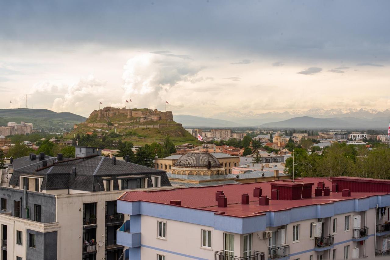 Gori Apartments Bagian luar foto
