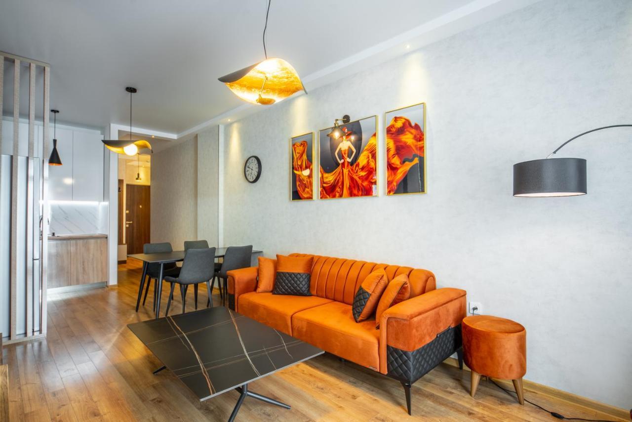 Gori Apartments Bagian luar foto