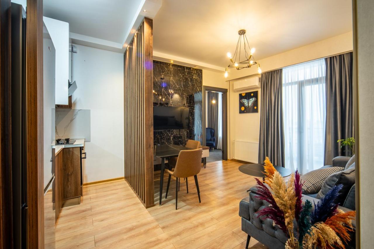 Gori Apartments Bagian luar foto