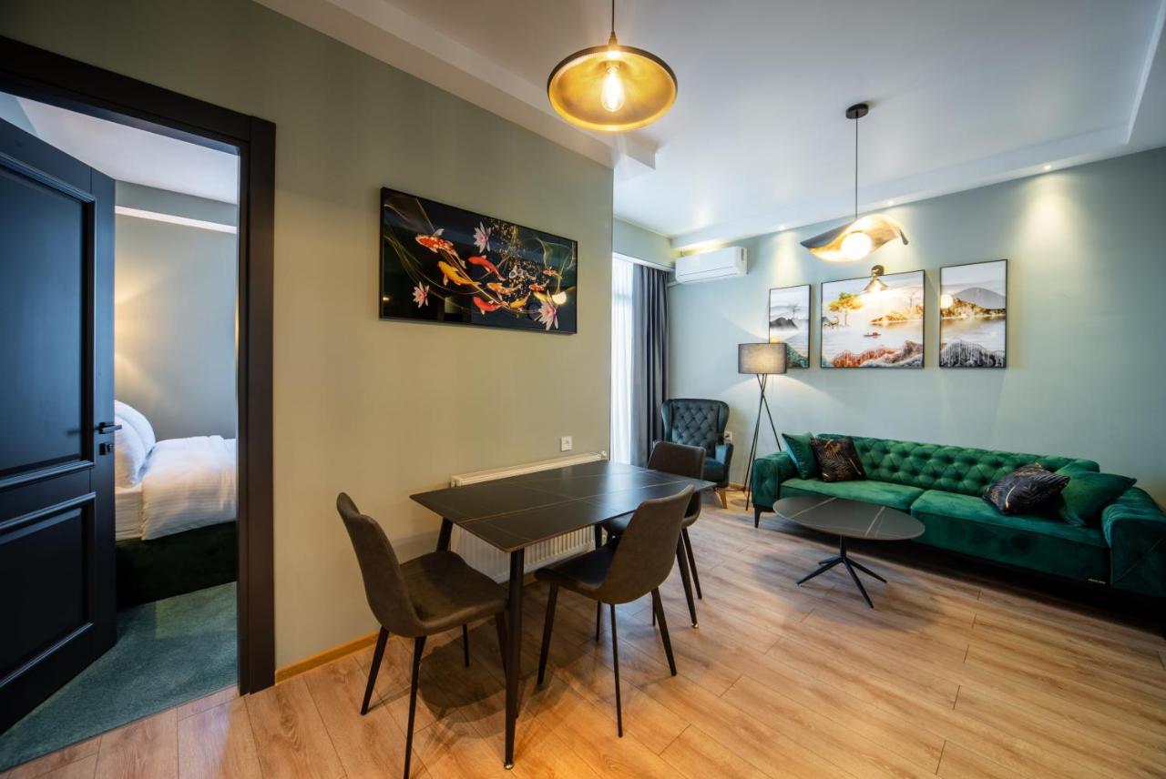 Gori Apartments Bagian luar foto