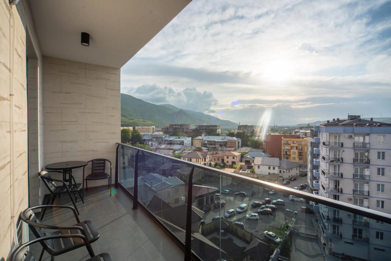 Gori Apartments Bagian luar foto