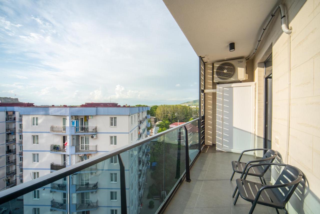 Gori Apartments Bagian luar foto