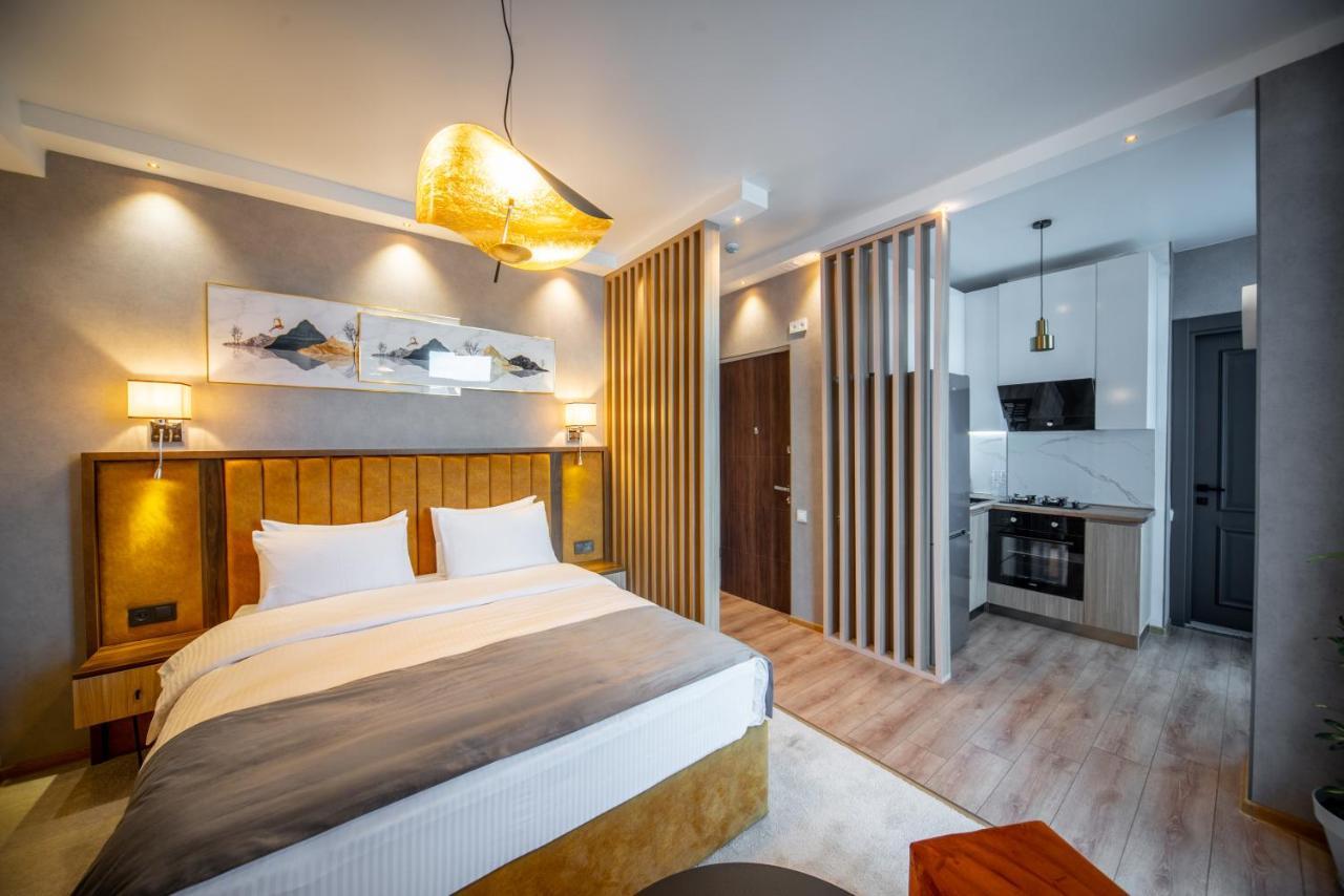 Gori Apartments Bagian luar foto