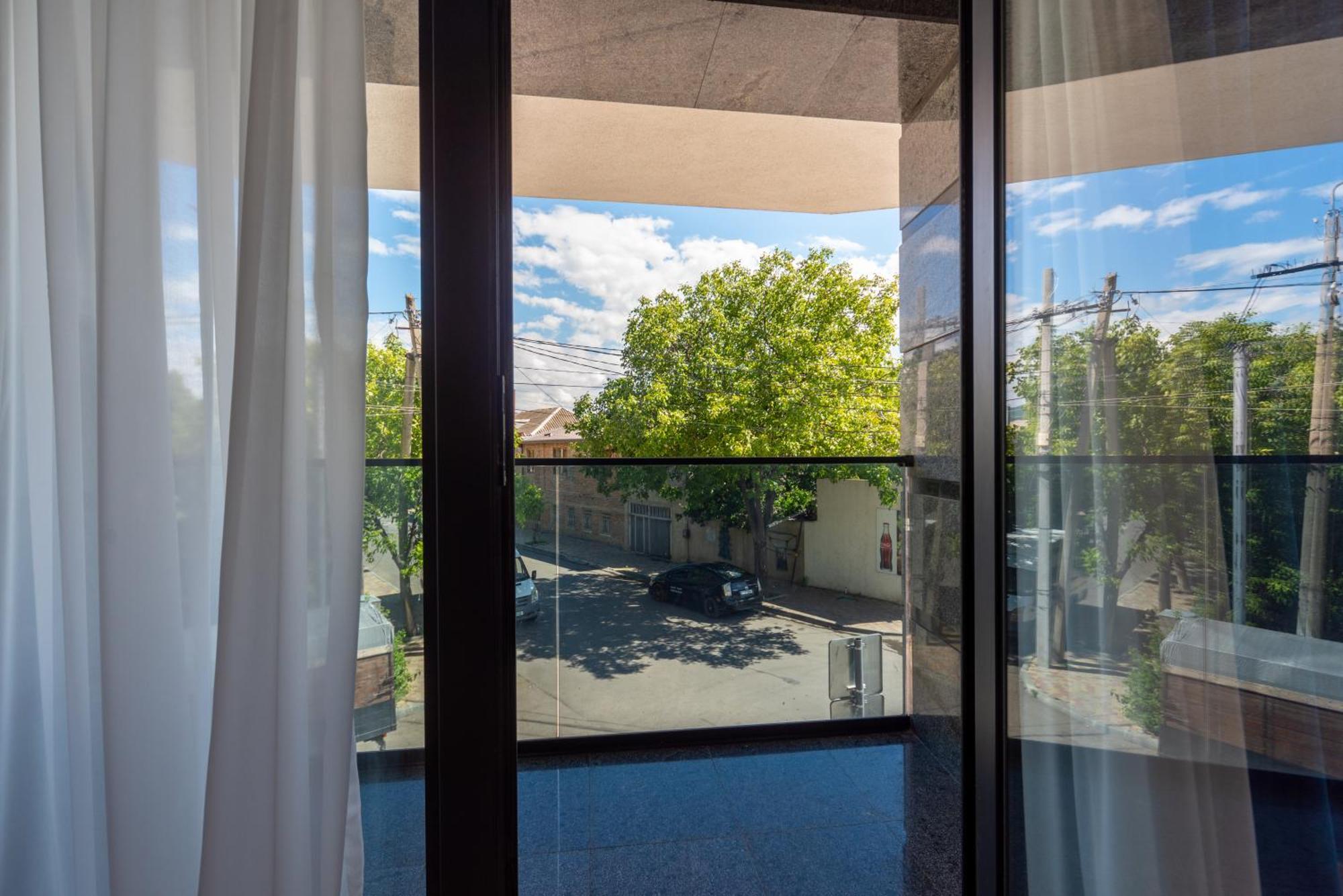 Gori Apartments Bagian luar foto